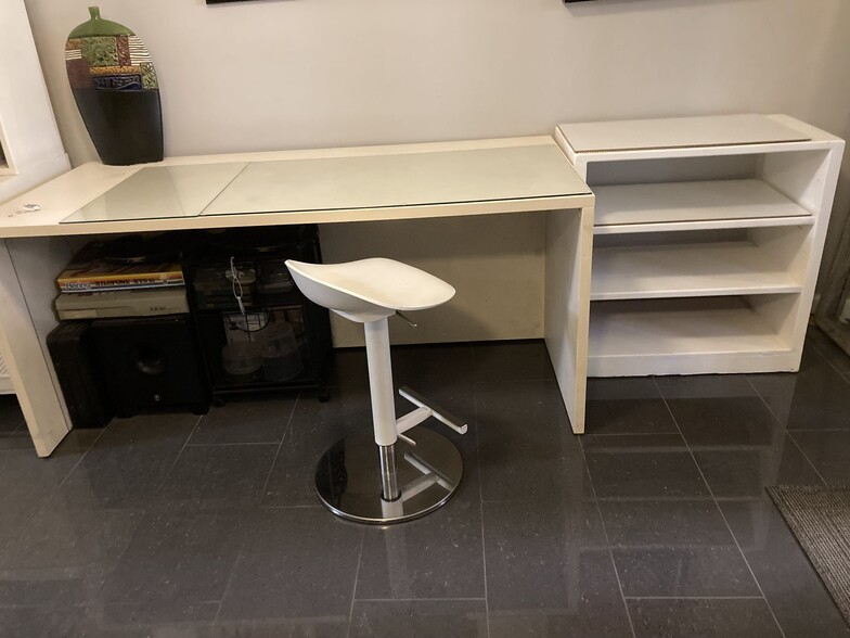 Office Space adjacent to room - 629 G St SW