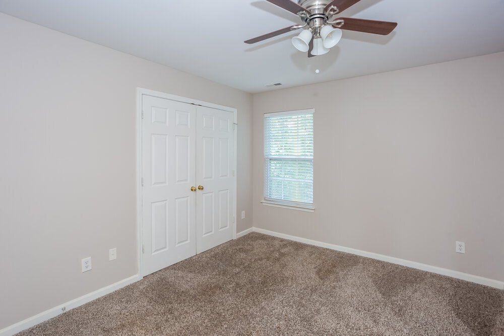 Building Photo - 10408 Sparrow Springs Ln