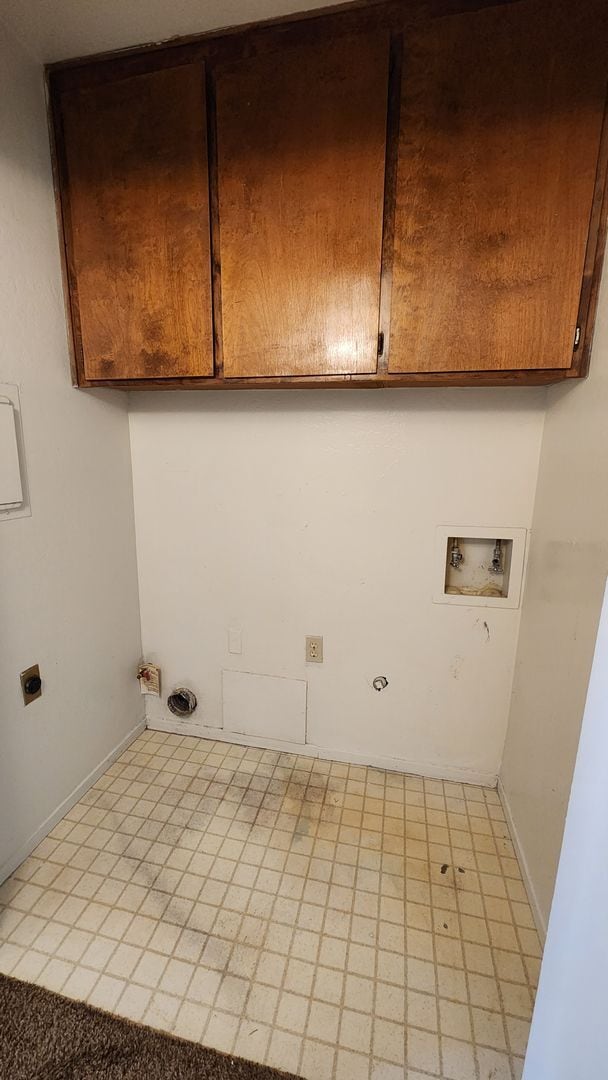 Building Photo - 7004 N Half Moon Dr