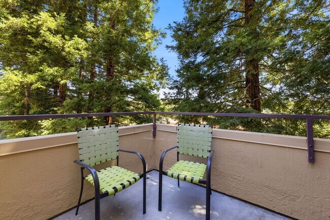 Building Photo - 3279 Mt Diablo Ct