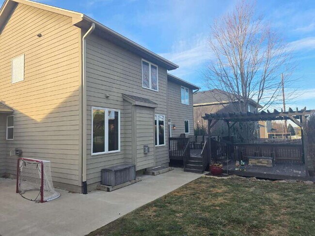 Building Photo - 3701 161st St