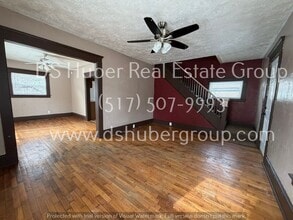 Building Photo - 305 Howe St