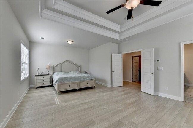 Building Photo - 1561 Branthaven Ln