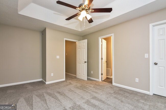 Building Photo - 2531 Willenhall Way