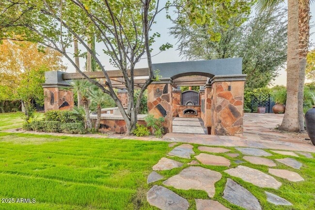 Building Photo - 3452 E Jaeger Cir