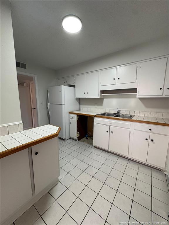 Building Photo - 571 Winding Creek Rd