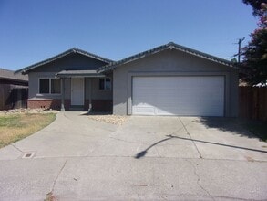Building Photo - 265 Solano Ln