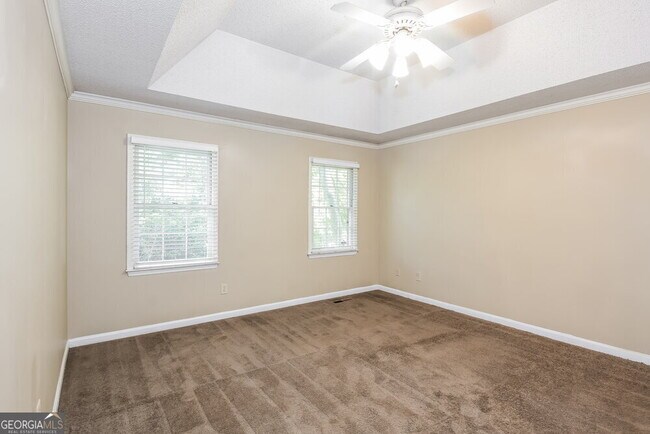 Building Photo - 2699 Barcelona Dr SW