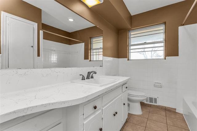 Building Photo - 2608 Meandering Way