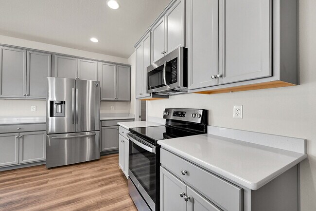 Building Photo - $2,650 - 3 Bed, 2.5 Bath Home in Co Spring...