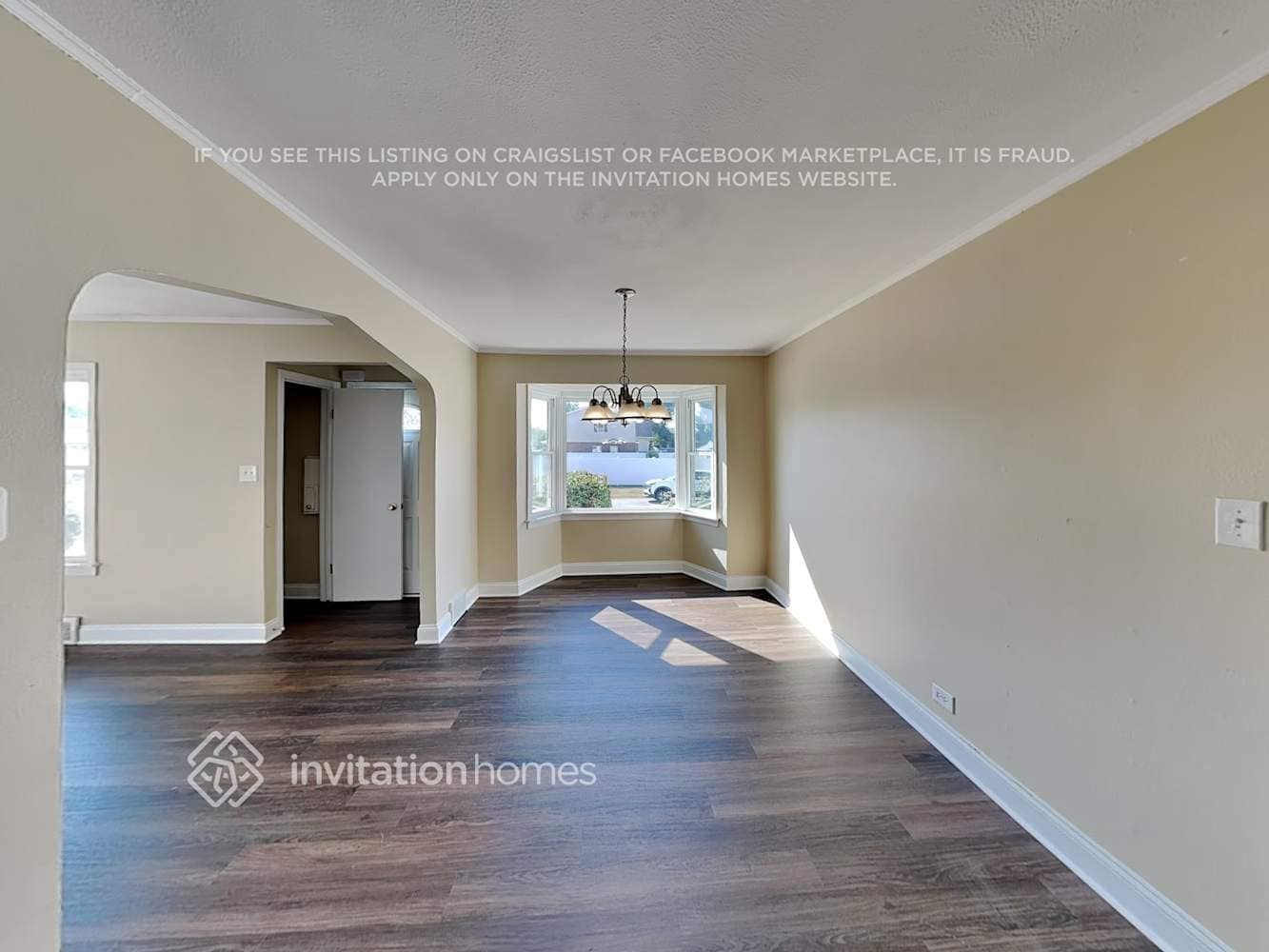 Building Photo - 9344 S 54th Ct