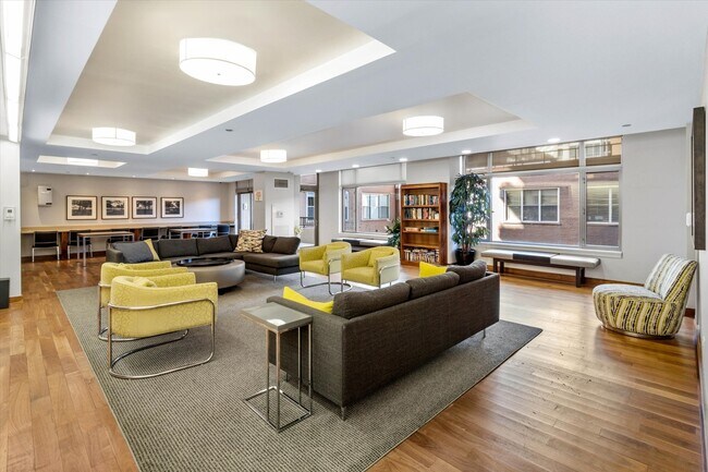 Building Photo - 530 N Lake Shore Dr