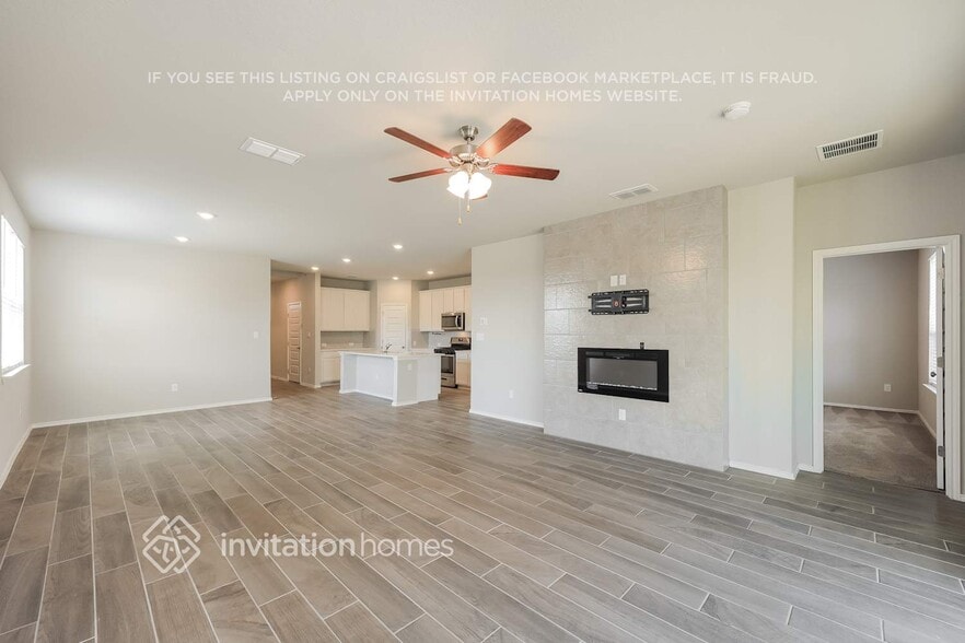 Building Photo - 11703 Bricewood Tip