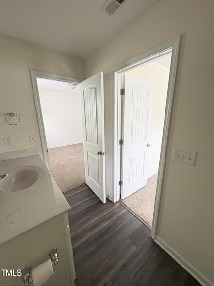 Building Photo - 3413 Slippery Elm Dr