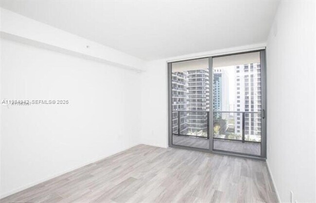 Building Photo - 801 S Miami Ave