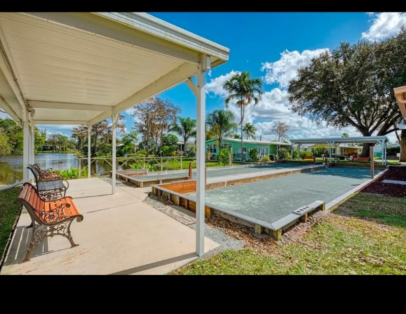 Building Photo - 1535 Gulf Coast Dr