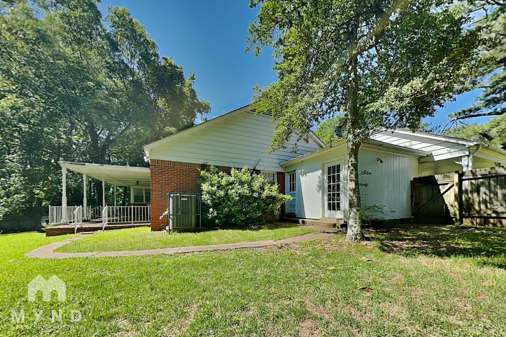 Building Photo - 3973 Otter Dr