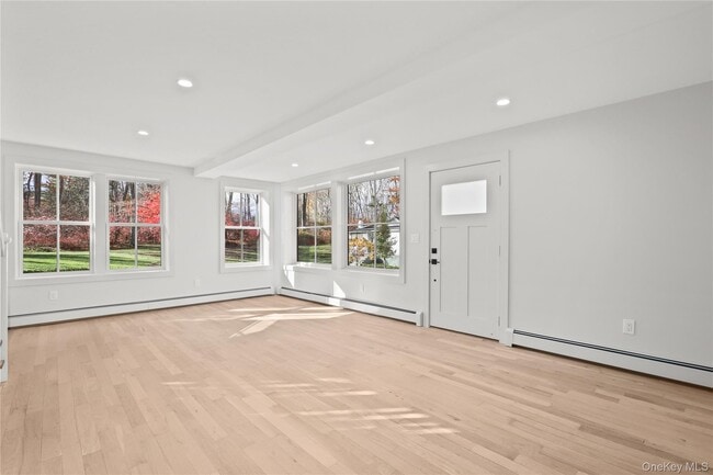 Building Photo - 260 Waccabuc Rd