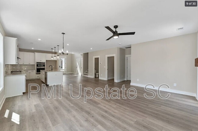 Building Photo - 309 Breakwater Ln