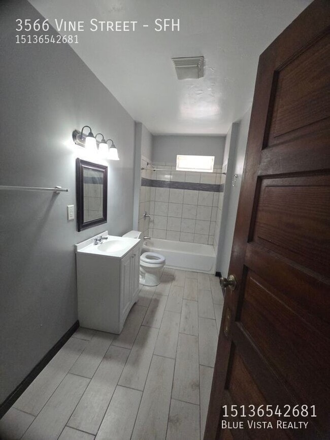 Building Photo - 3566 Vine St