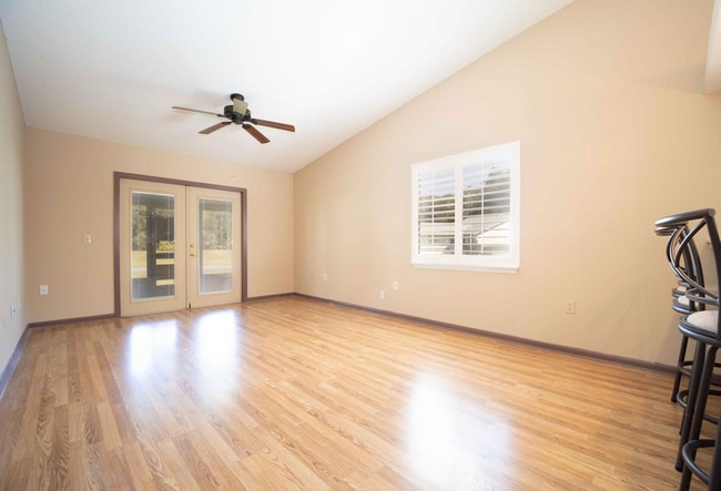 Building Photo - 2BR/2BA Villa in Whispering Pines Community