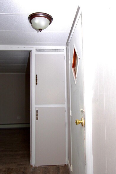 Building Photo - 600 Pulis Ave