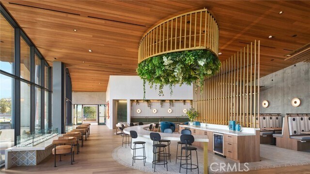 Building Photo - 27213 Tamarack Ln