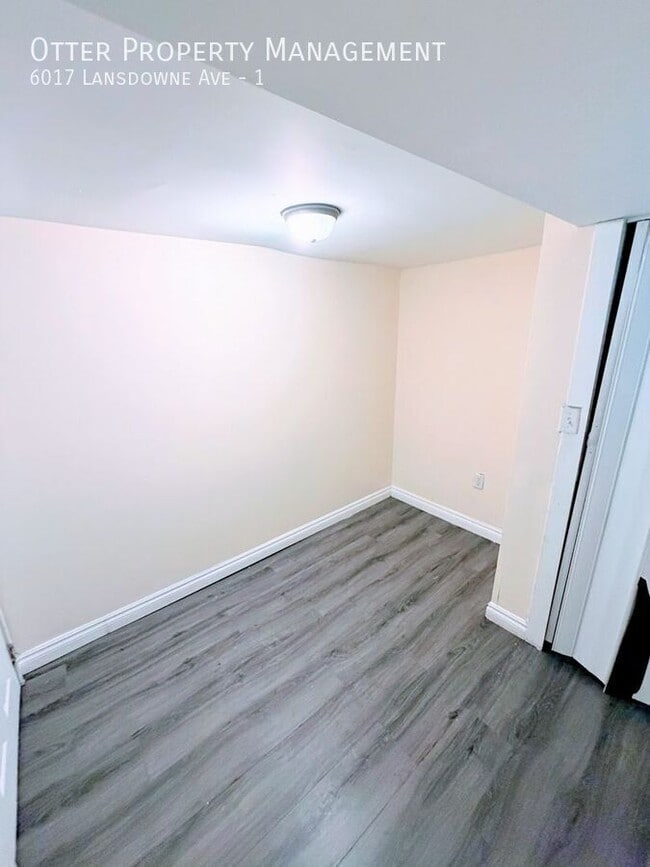 Building Photo - 6017 Lansdowne Ave