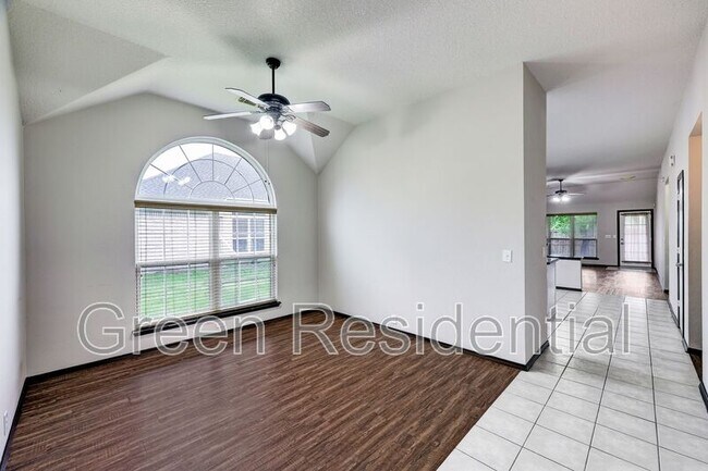 Building Photo - 11743 Berkway Trail