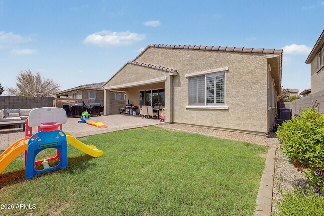 Building Photo - 12113 W Country Club Trail