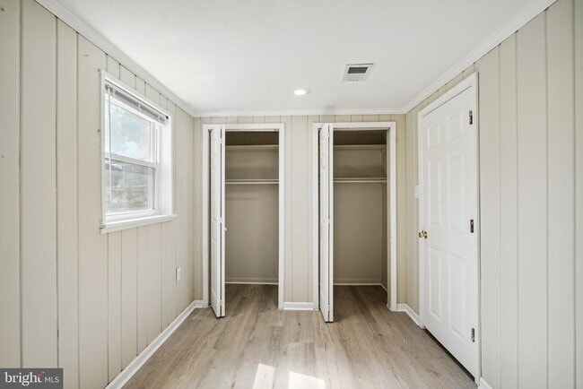 Building Photo - 4107 Javins Dr