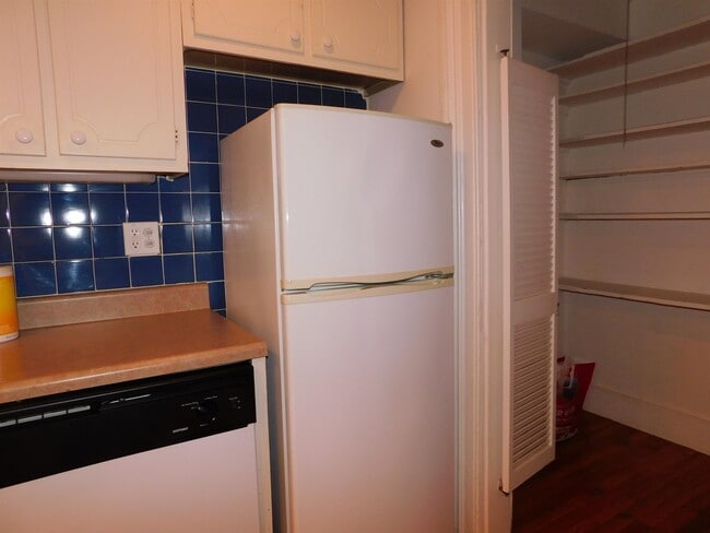 Building Photo - 1113 Bloomfield St