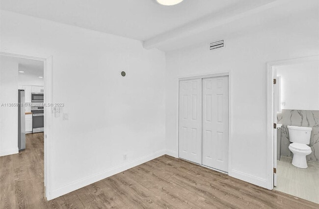 Building Photo - 1150 SW 46th Ave