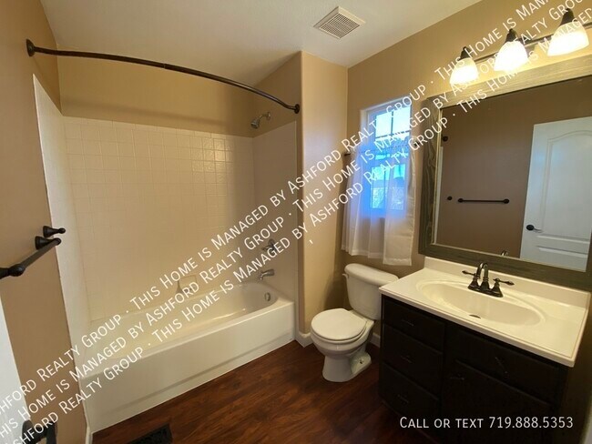 Building Photo - 7146 Silverwind Circle