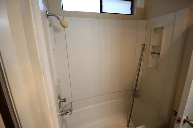 Building Photo - 5005 Cana Cove