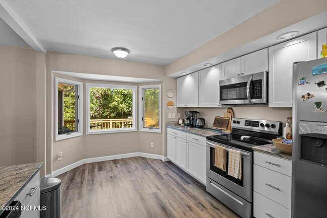 Building Photo - 5603 Gold Ct