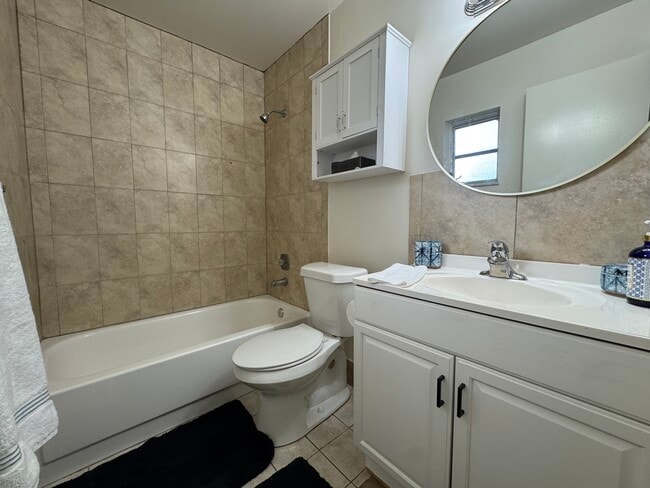 Bathroom - 506 Quincy Ave