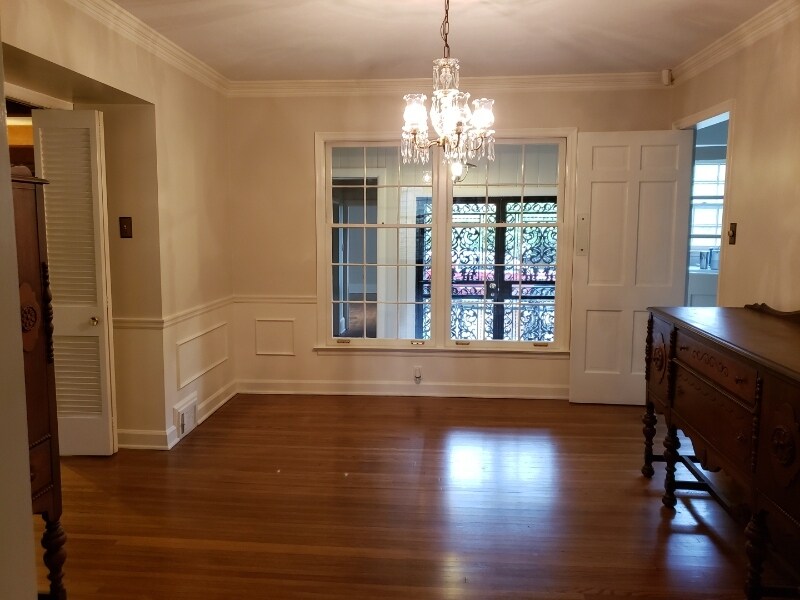 Building Photo - 5390 Walnut Grove Rd