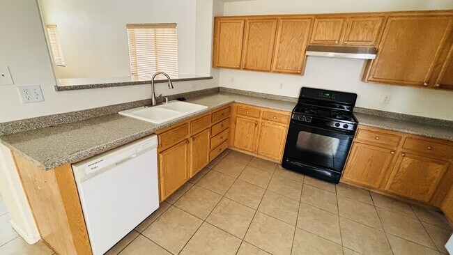 Building Photo - 9380 Malaya Garnet Ct