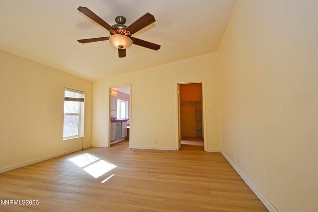 Building Photo - 10740 Geurts Ln