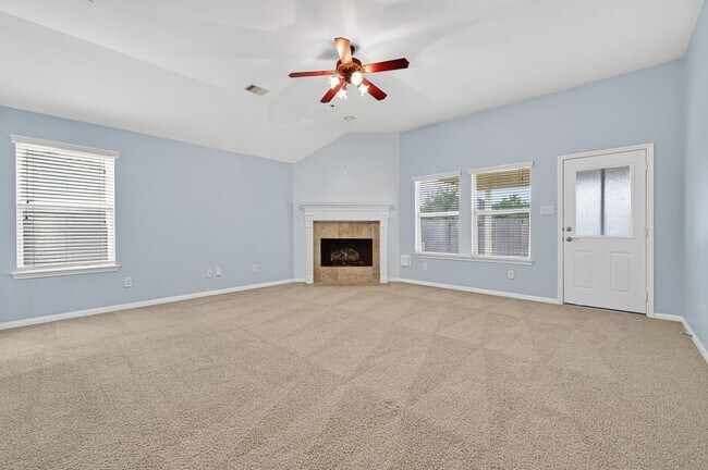 Building Photo - 13430 Barons Lake Ln