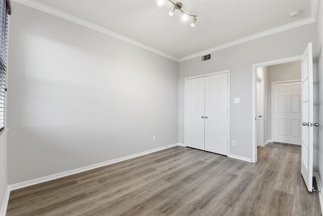 Building Photo - 2921 Perdido Bay Ln