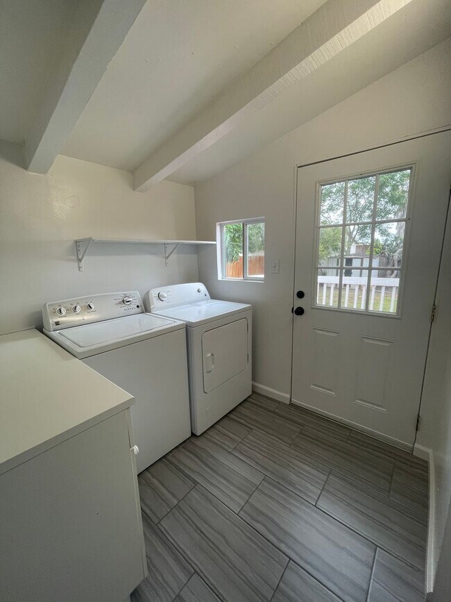 Building Photo - 7369-7371 Fulton St, San Diego, CA 92111