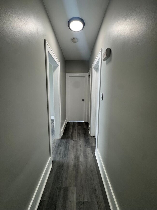 Building Photo - Beautiful 2-bedroom house for Rent in Lansing, IL VAILABLE NOW!!