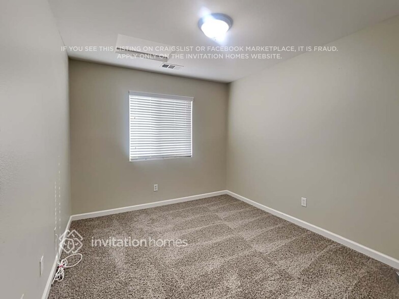 Building Photo - 24868 Skyland Dr