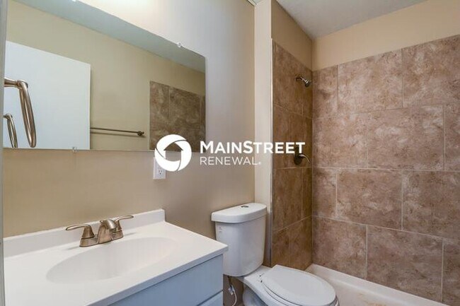 Building Photo - 3 Bedroom Pet-Friendly Home in Florissant, MO with Main Street Renewal