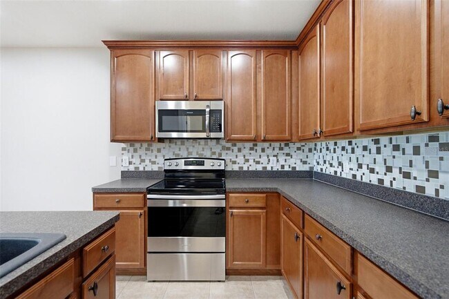Building Photo - 30149 Goodwick Way