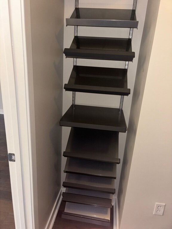 Building Photo - 130 John St