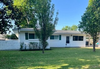 Building Photo - 9760 Judi Ave