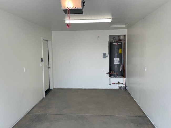 Building Photo - 3180 N Greg Dr